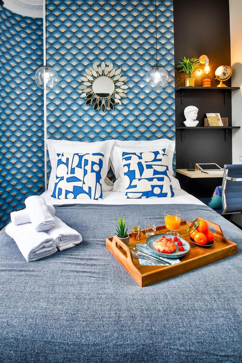 Apartments WS Tour Eiffel - Laos - Housity