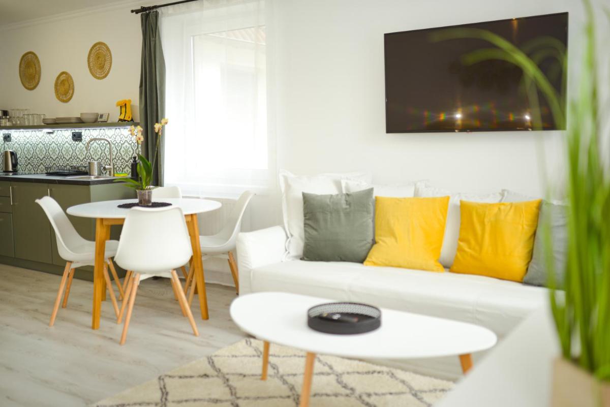 Raba92 Apartman House - Housity