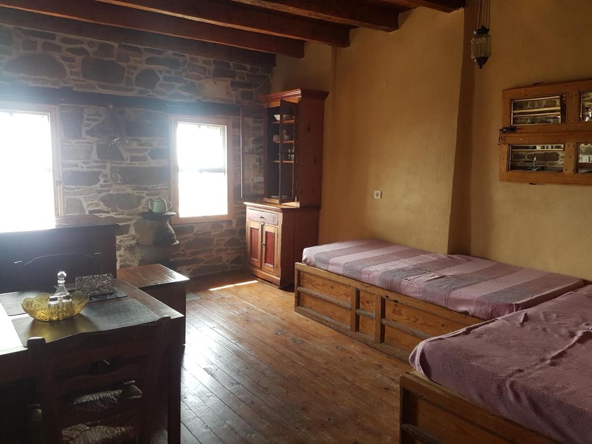 Chios Houses, beautiful restored traditional stone houses with an astonishing seaview - Housity