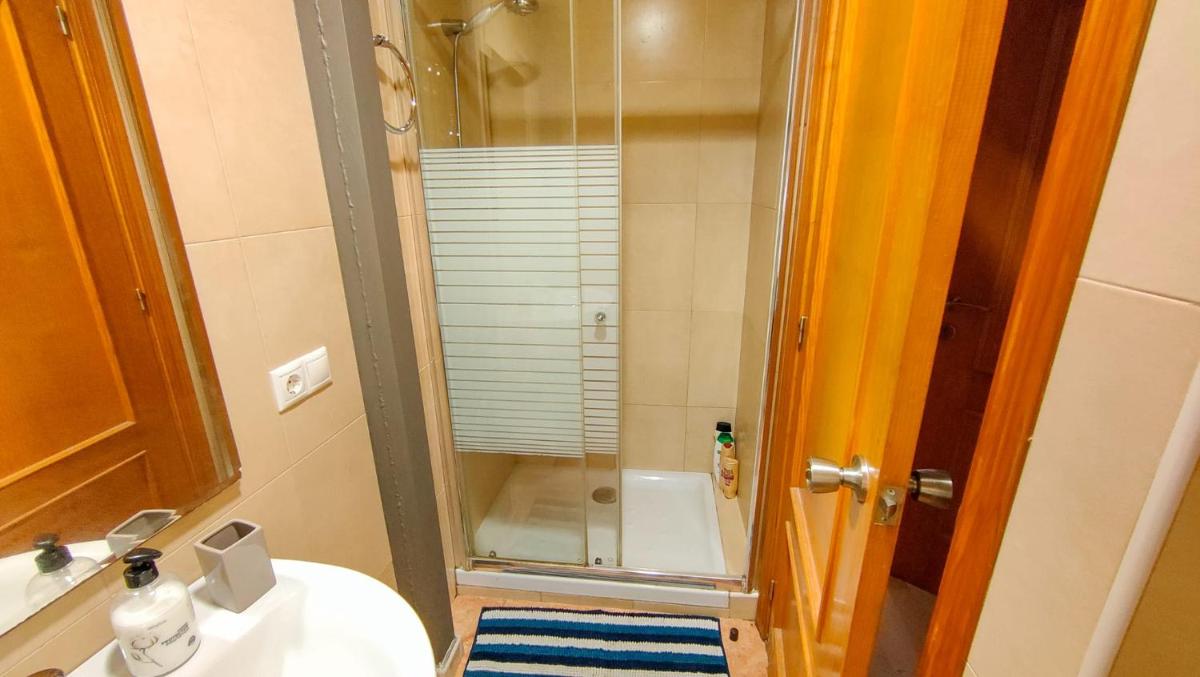 Palm House - One minute from the sea! - Housity
