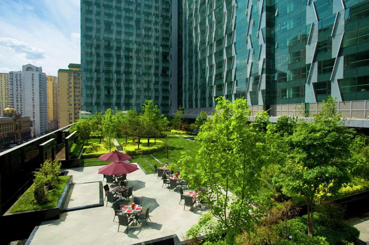 DoubleTree by Hilton Beijing - Housity