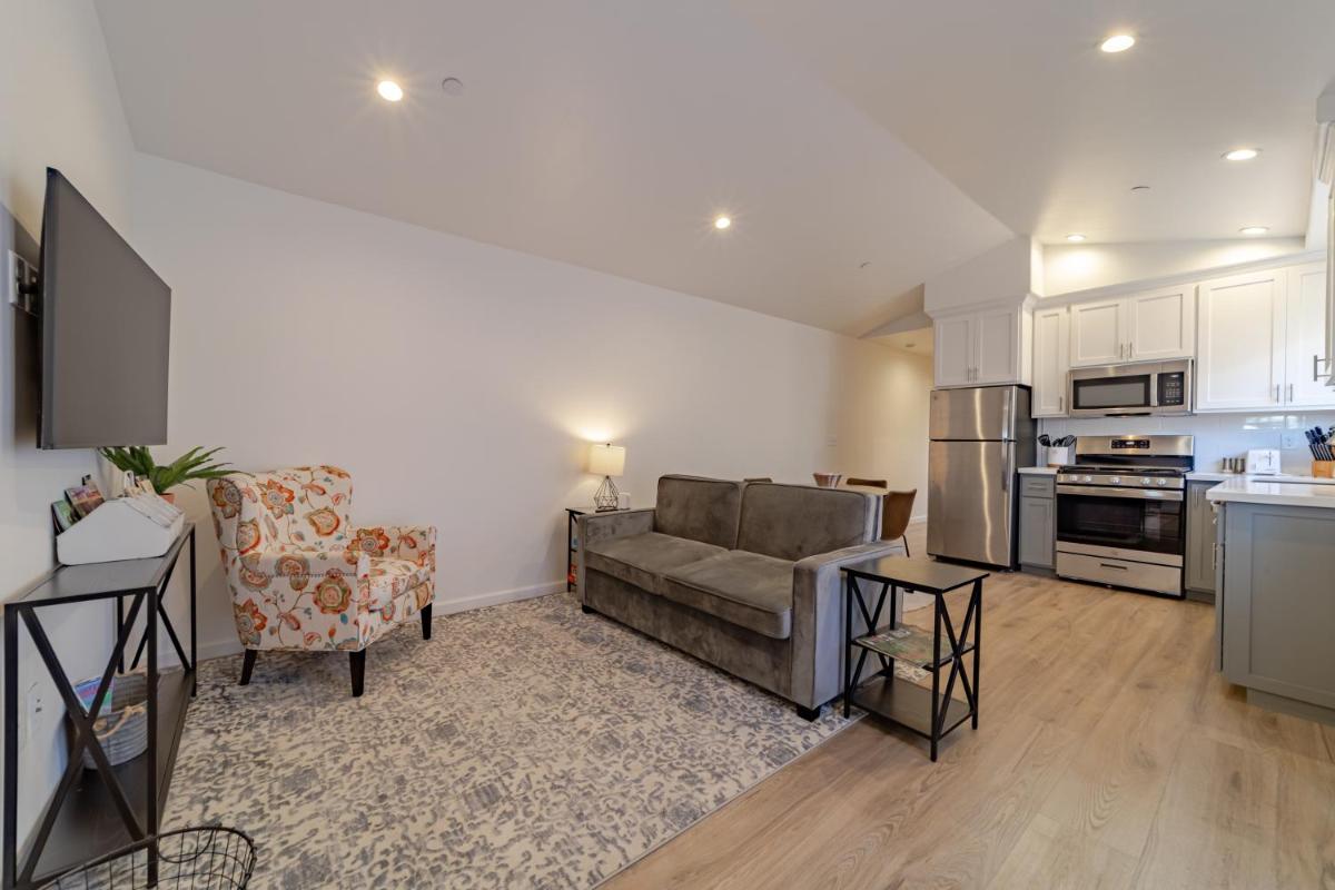 Chelsea Way #3 - Housity
