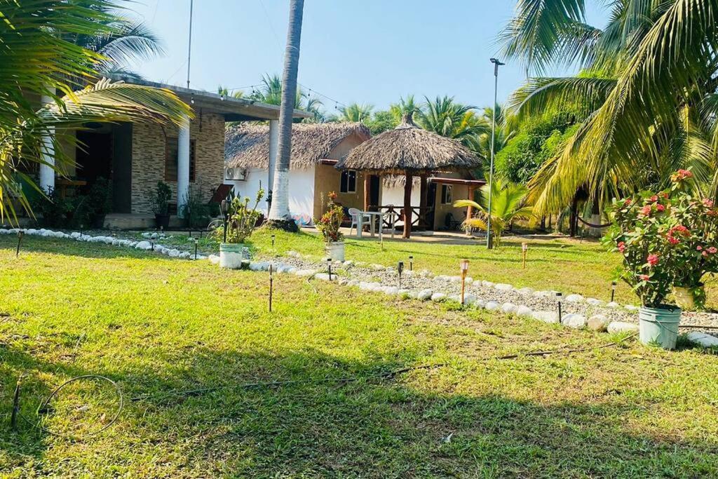 Suitetrails - Casa Rubí- Playa la saladita - Casa las Palmas