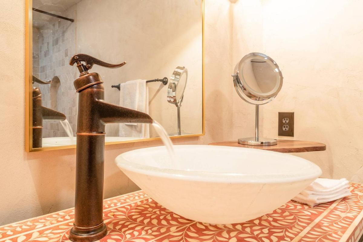 Villa Flora - Housity