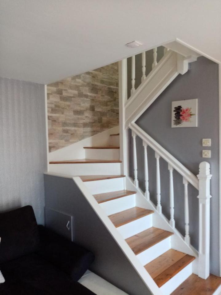 petite maison chaleureuse - Housity