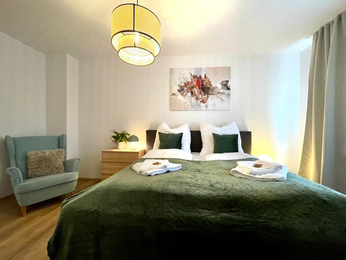 King's Apartment by NINJA SPACES - Housity