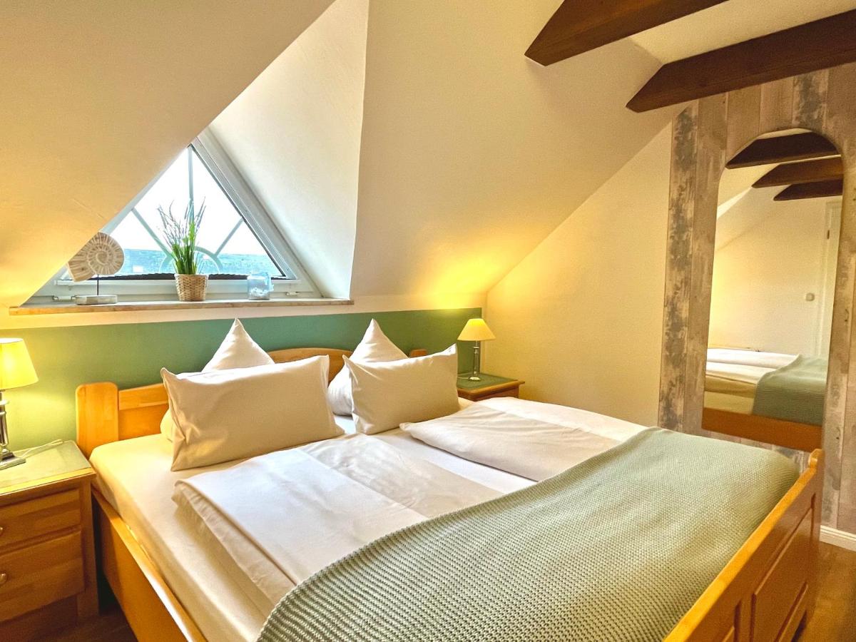 Landhotel Bauernstuben - Housity
