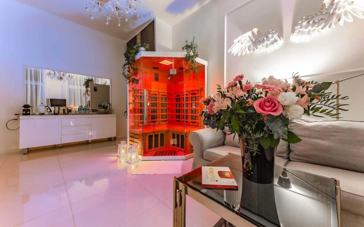 Apartament Sensual SAUNA&JACUZZI Poznań Stare Miasto - Housity