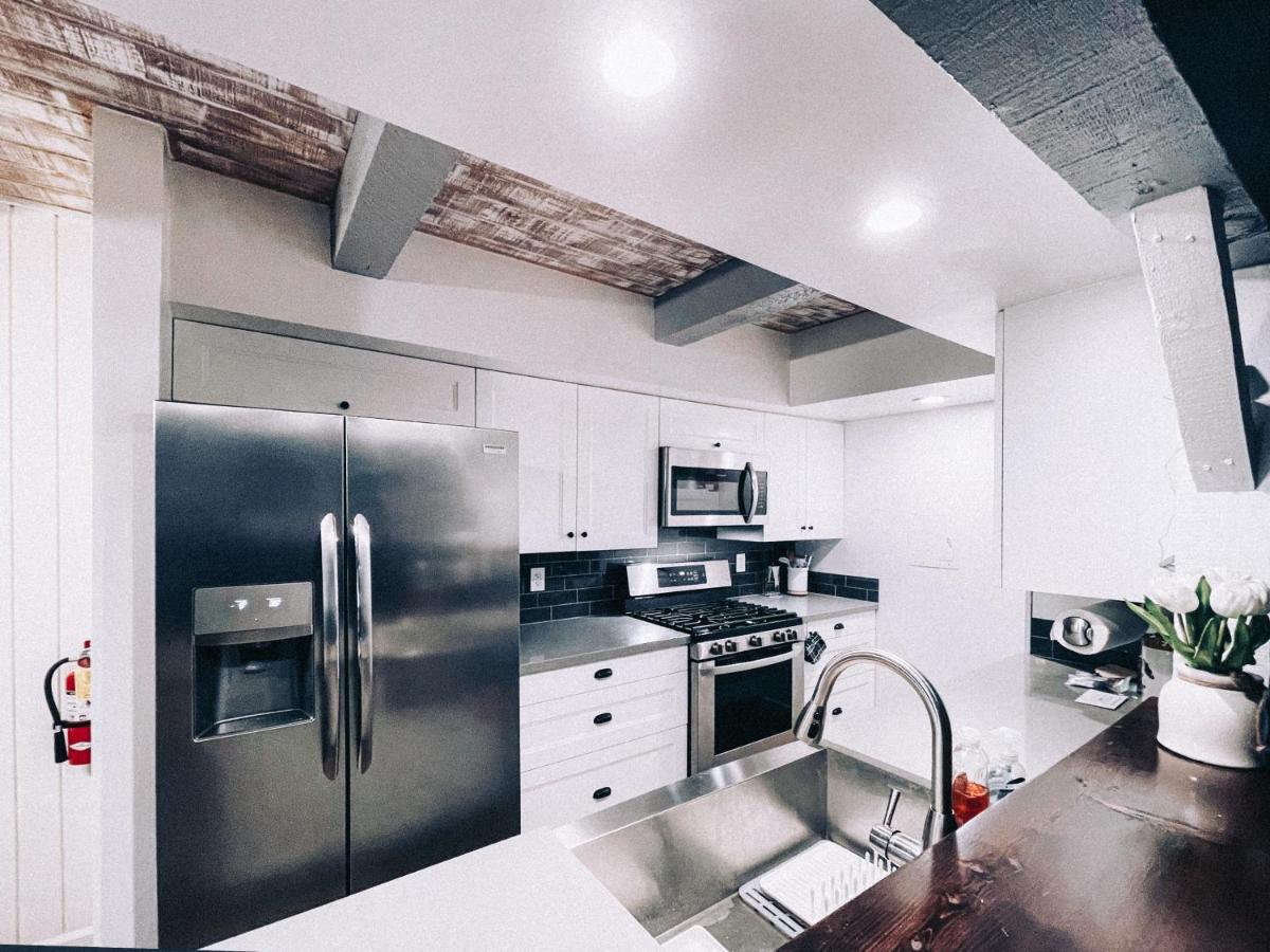 Ski-in/out Townhome at base of Snow Summit,walk to Lift Chair #4 - Housity