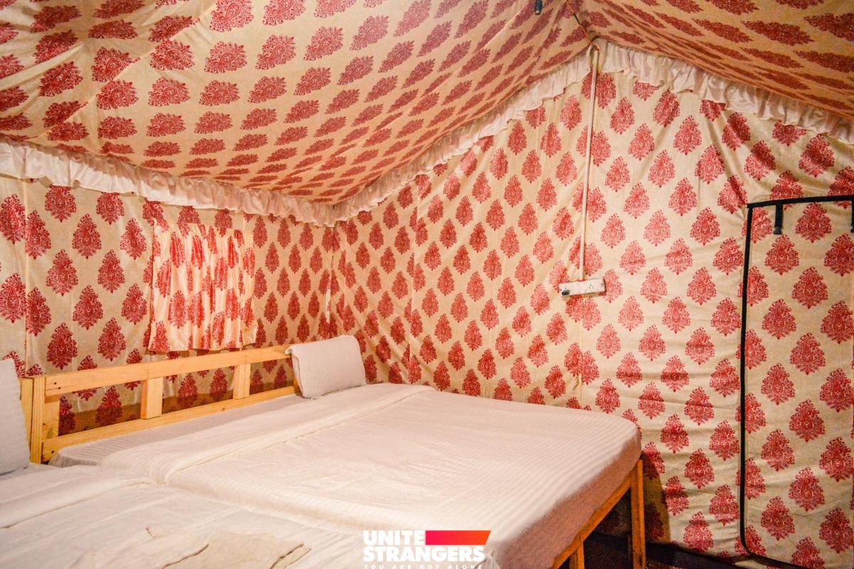 The Janvi Camping & Resort - Housity