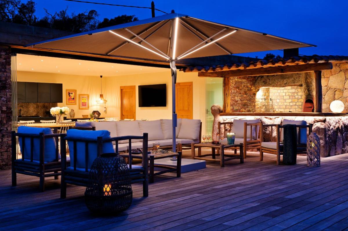 Villa Playa Baggia - Housity