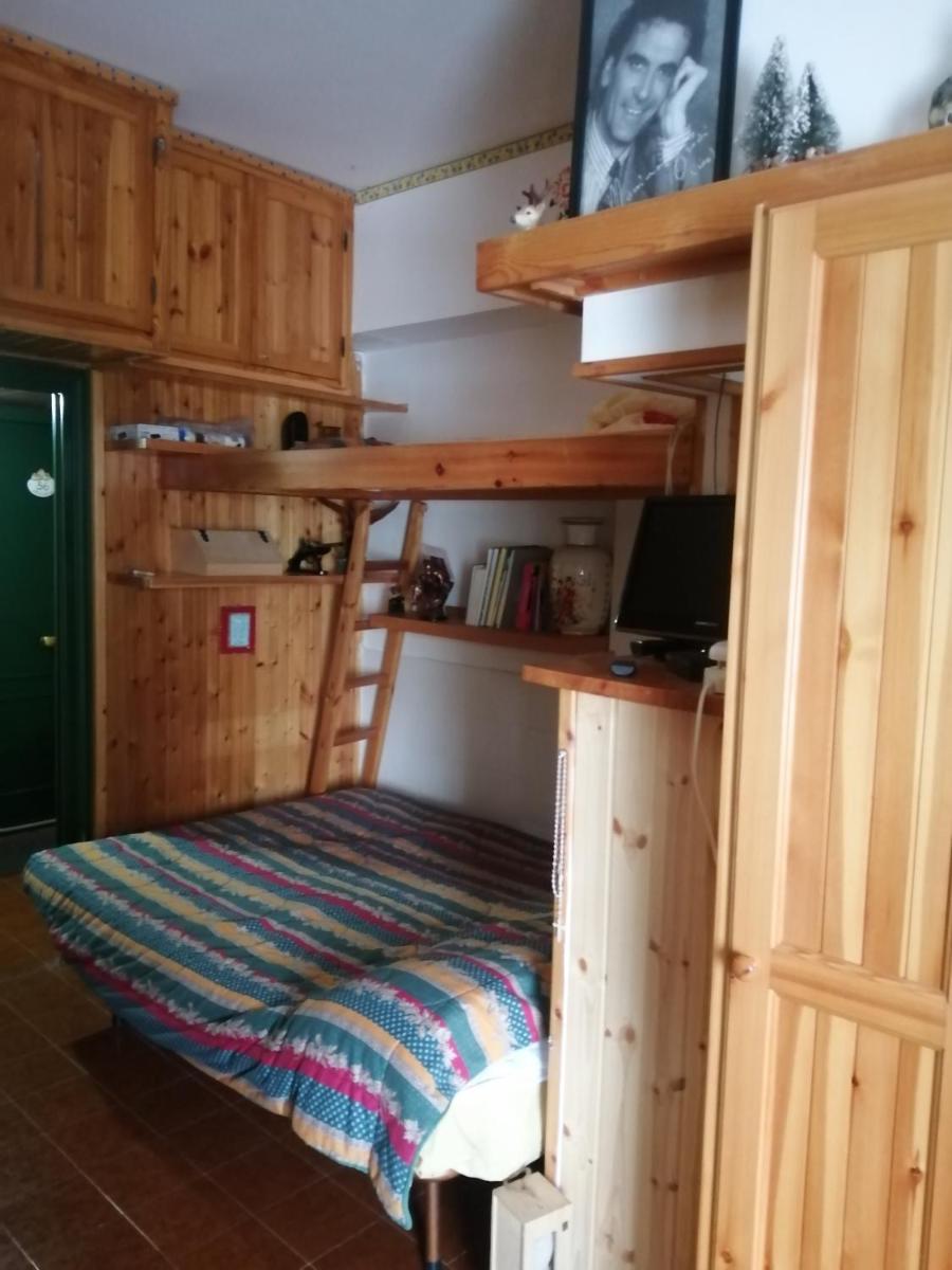 Monolocale Verde Sirente - Housity