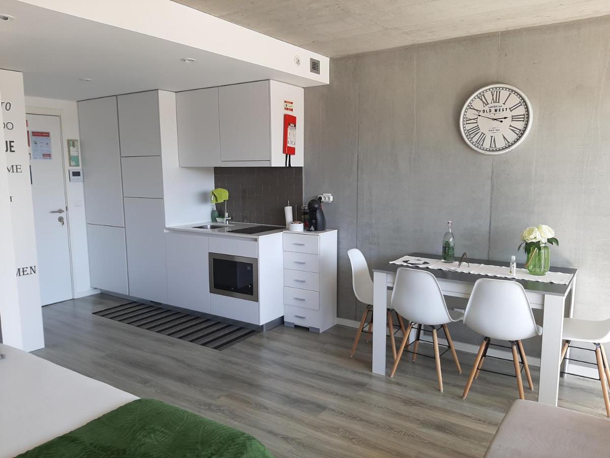 Suitetrails - Love' in Aveiro Apartments - Blanc