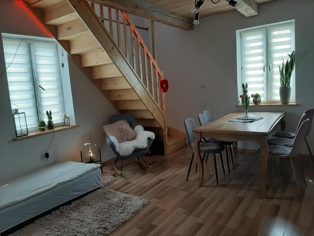 Agroturystyka Siedlisko - Housity