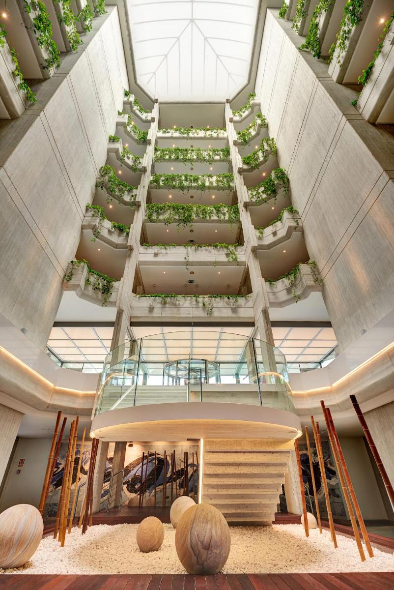 Imagen de la galería de Hipotels Mediterraneo Hotel - Adults Only, en Sa Coma