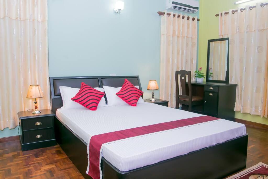 Suitetrails - Nagarjun View Homestay Apartment