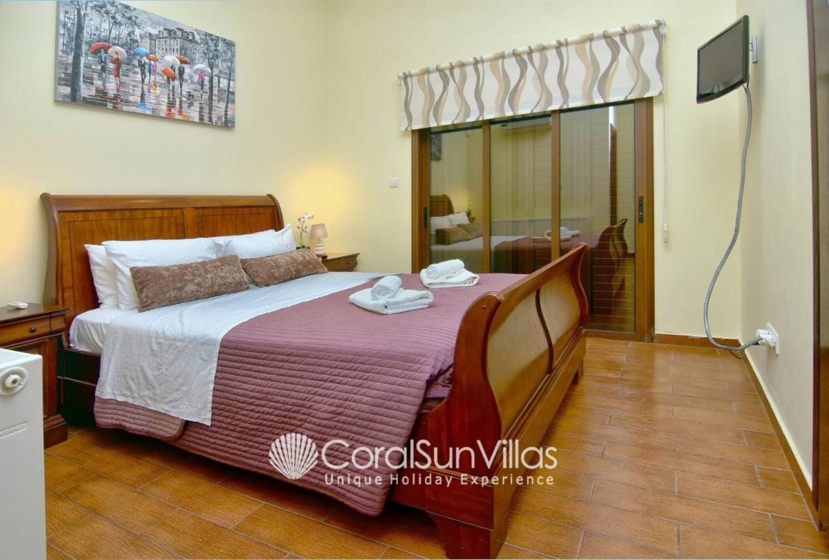Elegant Huge Villa Large Pool, Ideal For Weddings - Housity