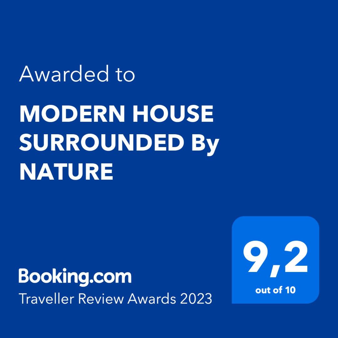 MODERN HOUSE SURROUNDED By NATURE - Housity