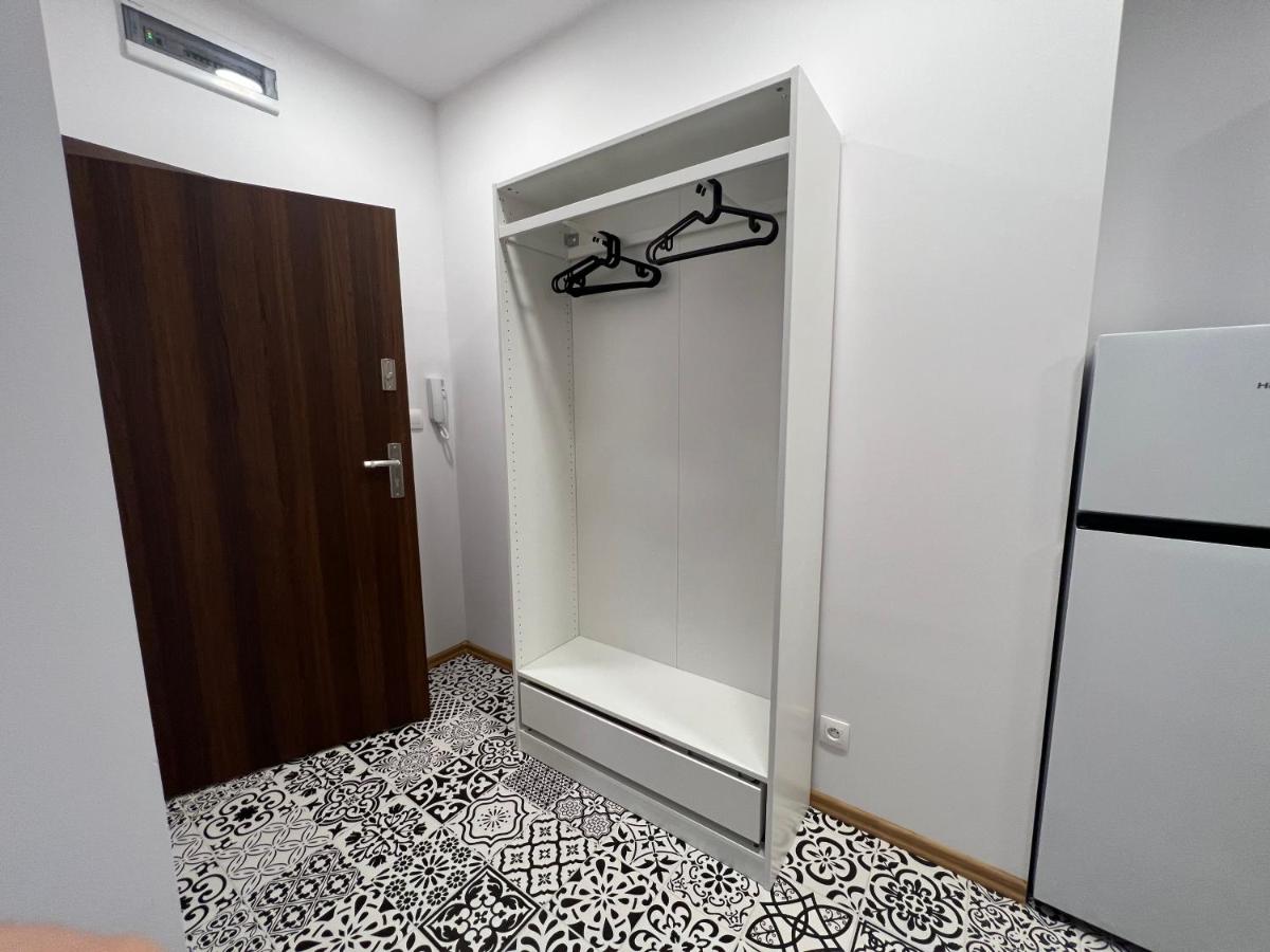 Nowe mieszkanie, fajna kamienica - Housity