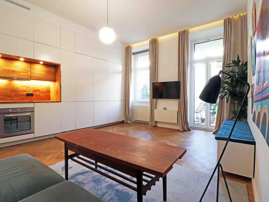 Smart Apt mit Balkon am Augarten park Nähe Zentrum - Hizvo