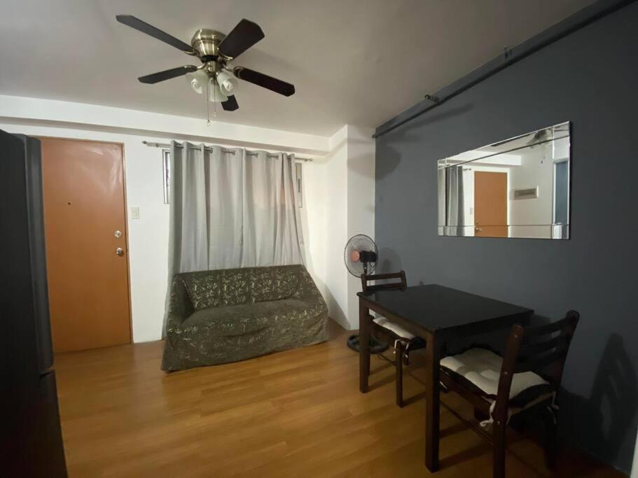 Simple and Affordable Home - 1 BR Condo Unit - Housity