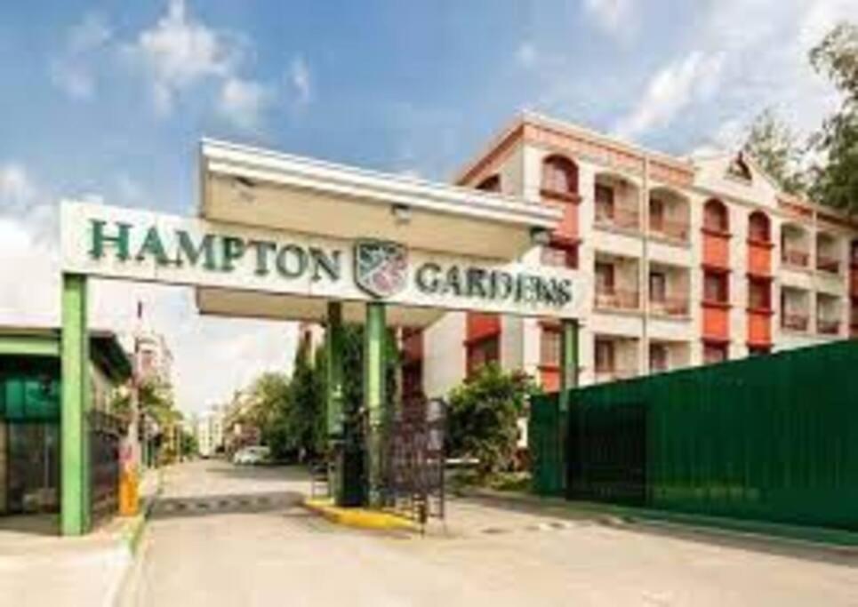 Simple and Affordable Home - 1 BR Condo Unit - Housity