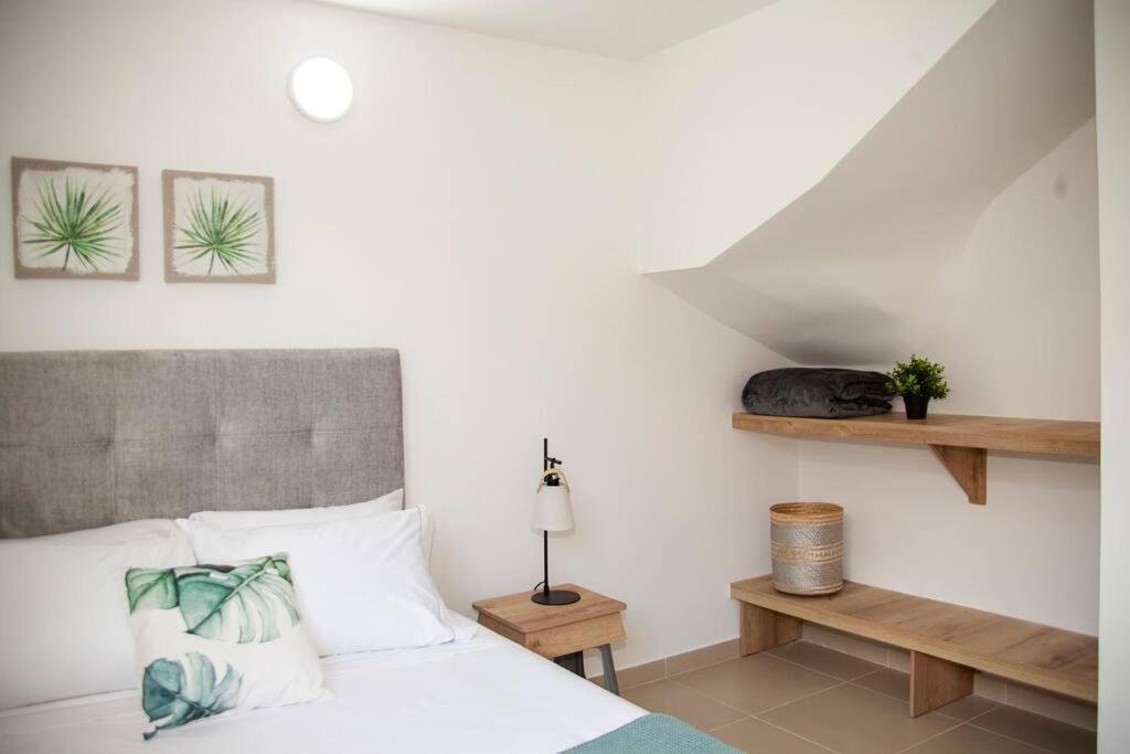Duplex Familiar Apartment Nature - Housity