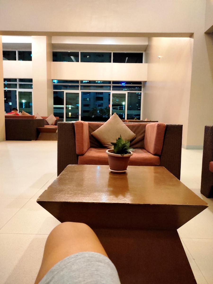 The Beacon Makati - Housity