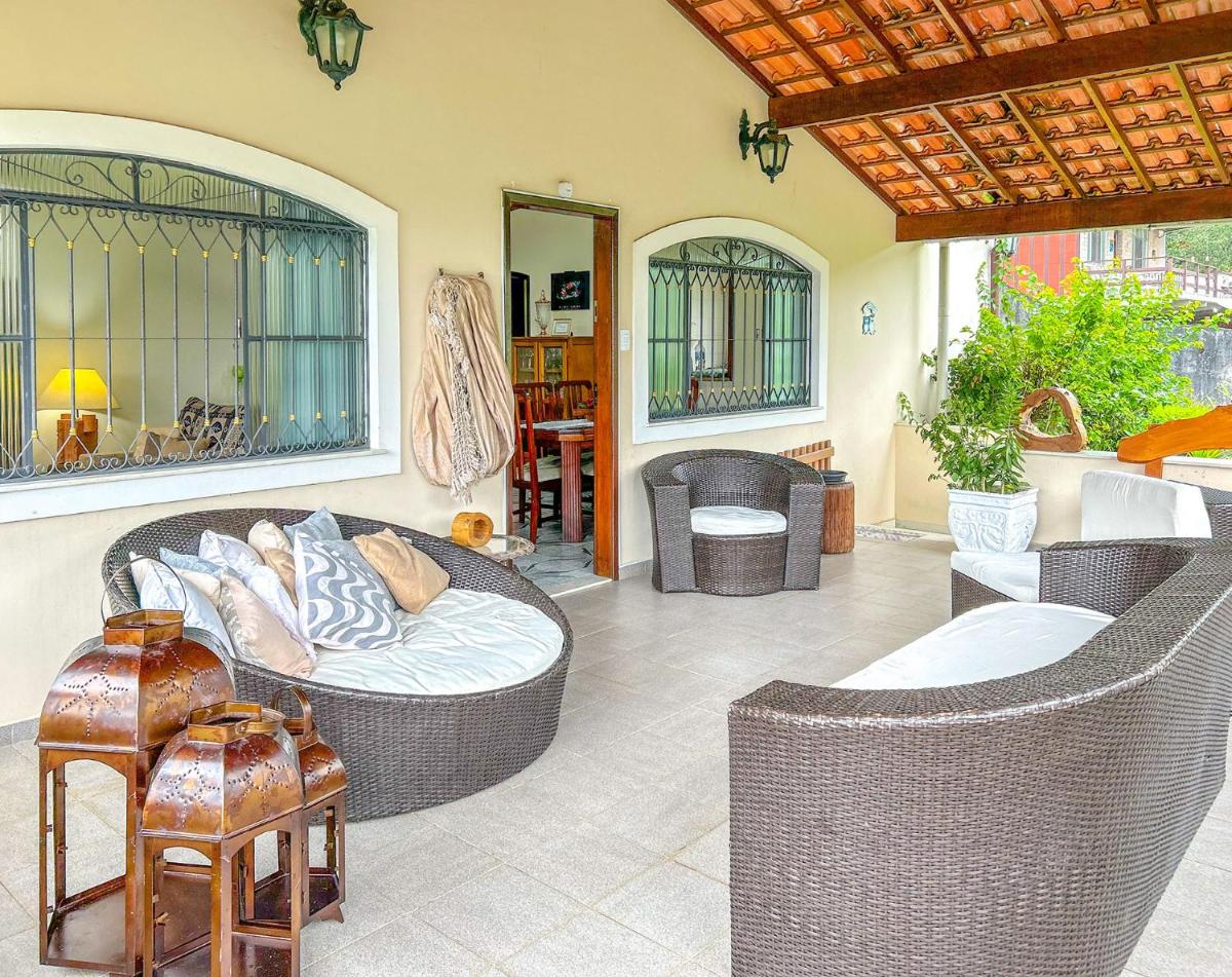 Casa com piscina e churrasqueira em Guapimirim RJ - Housity