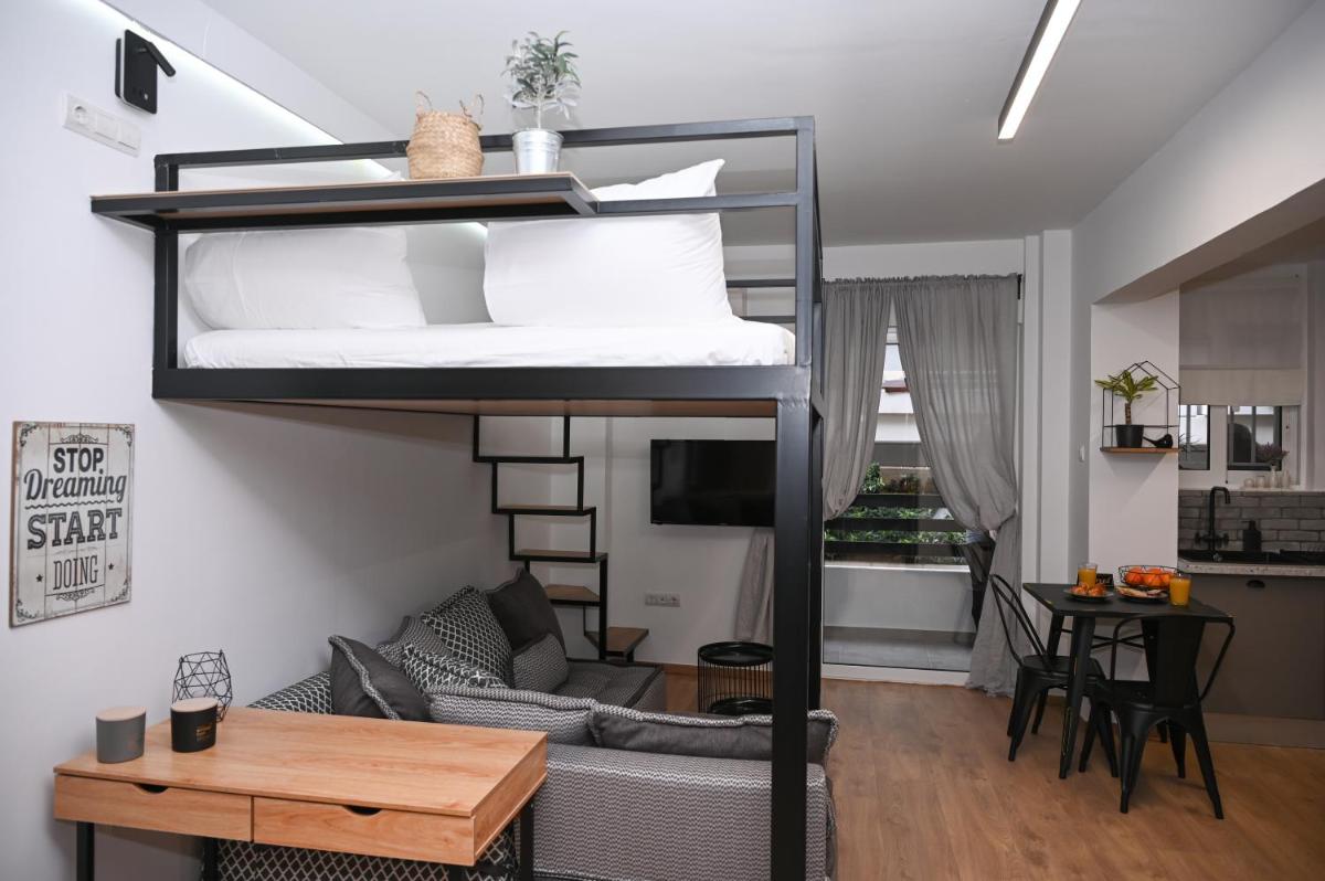 Urban Loft by Neuvel - Housity