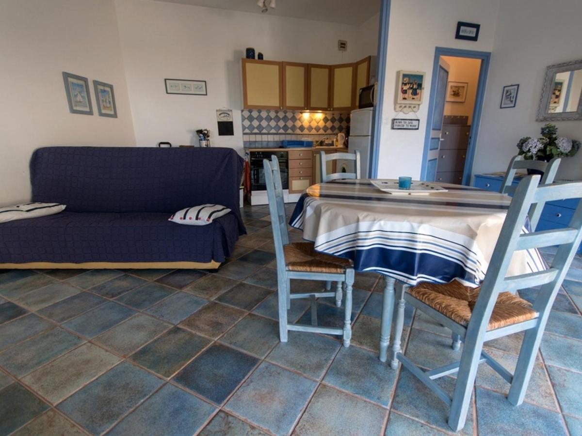 Bel appartement de 48 m² avec terrasse, à 50 m de la plage et proche centre, idéal vacances sans voiture - FR-1-418-102 - Housity