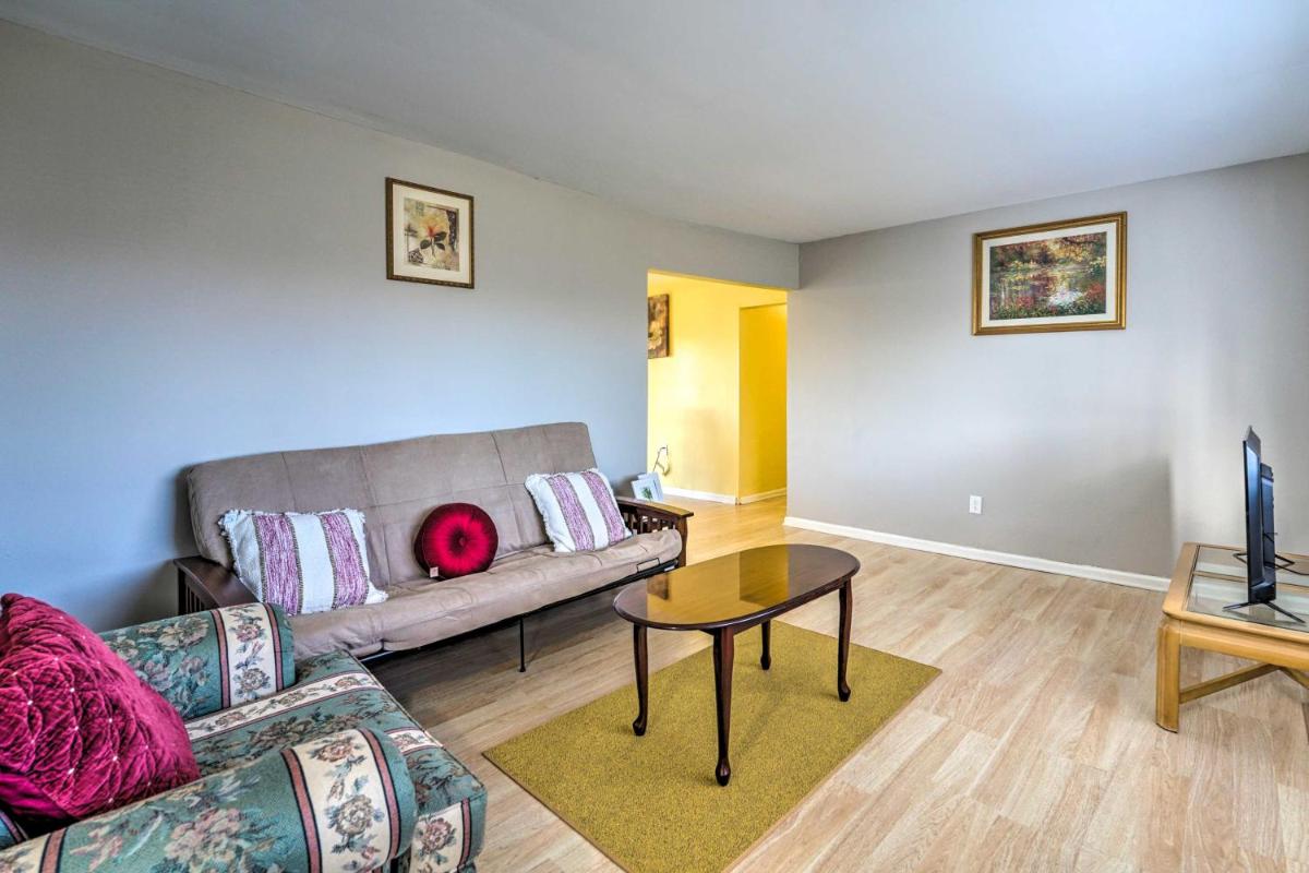 Inkster Home Near Airport and Henry Ford Museum - Housity