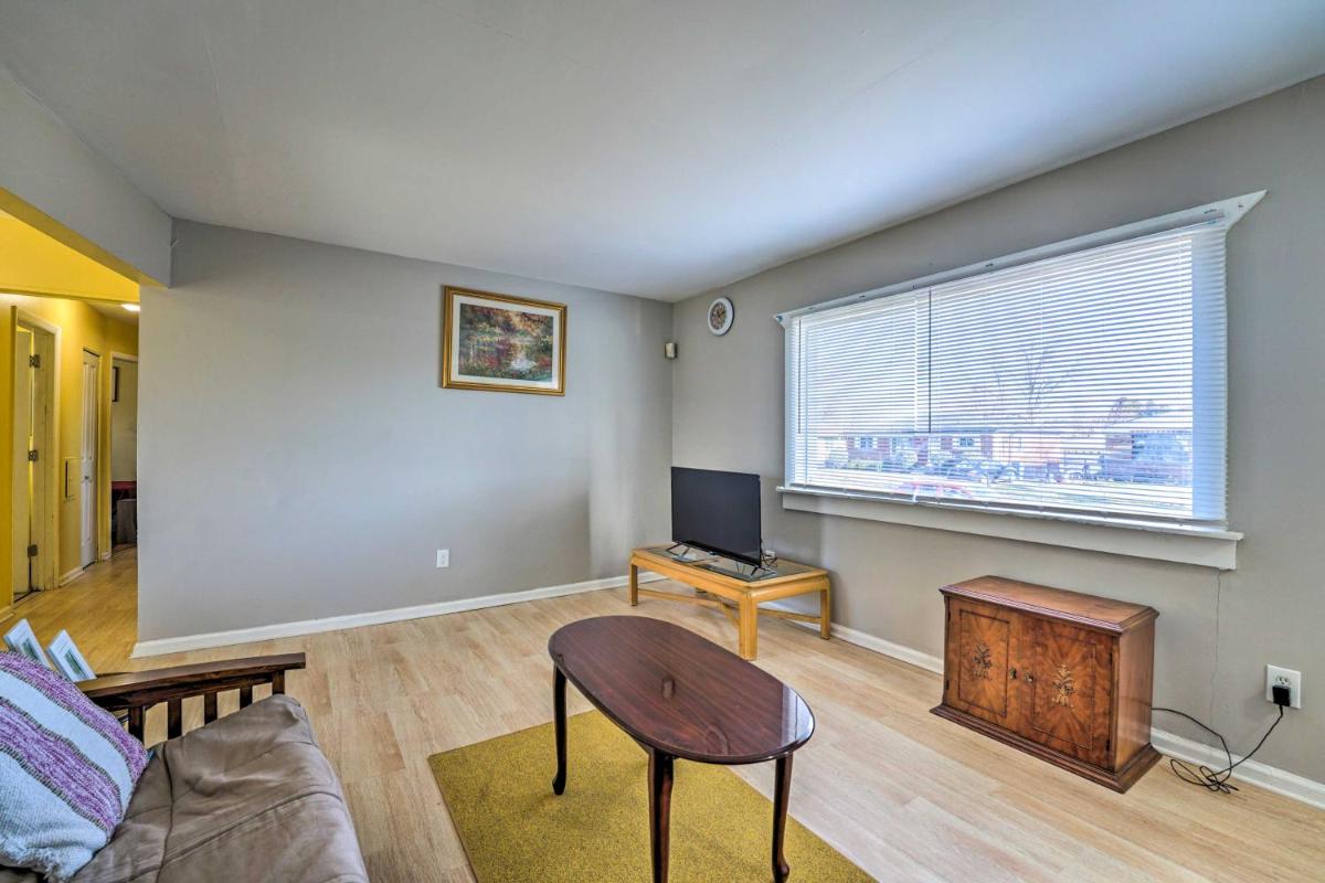 Inkster Home Near Airport and Henry Ford Museum - Housity