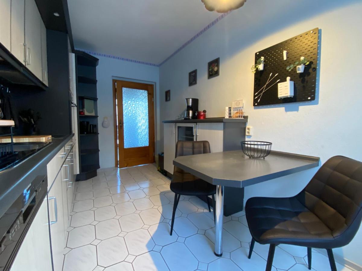 Charmantes Ferienhaus Gernrode/ Harz, Balkon, Grill, 2 Schlafzimmer - Housity