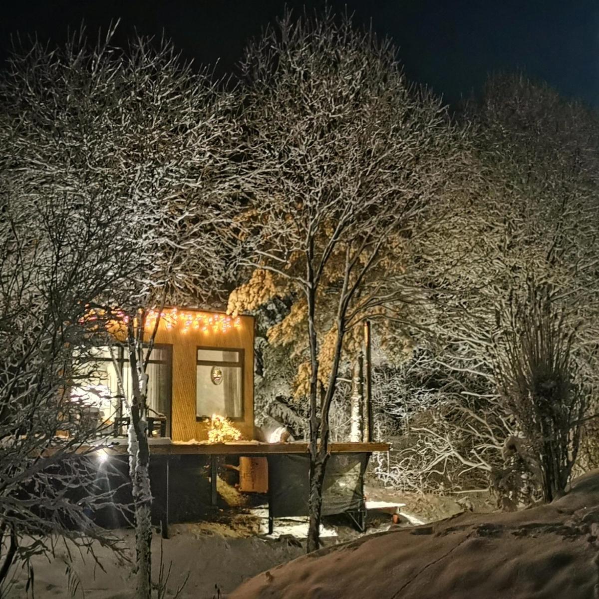 PASSION HUT - Housity