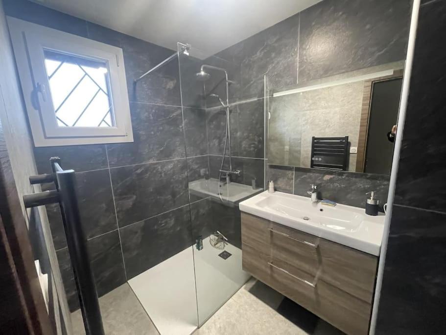 Dole Jura proche centre ville. - Housity