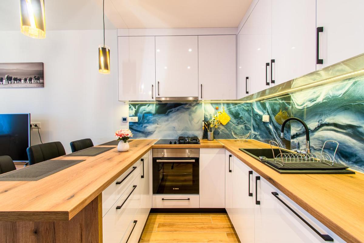 Flexible SelfCheckIns 38 - Zagreb - Garage - Loggia - New - Luxury - - Housity
