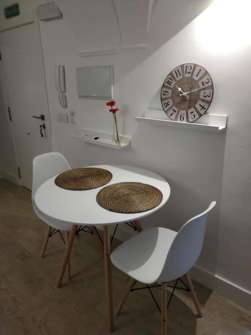 Apartamento Turístico Marem Cáceres - Housity