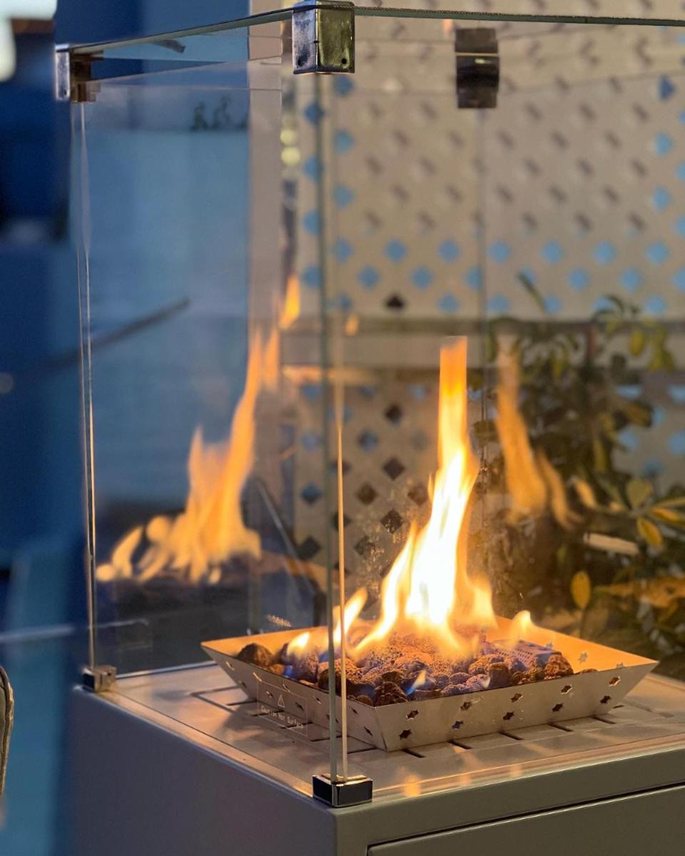 Barbacoa disponible para clientes en el hotel