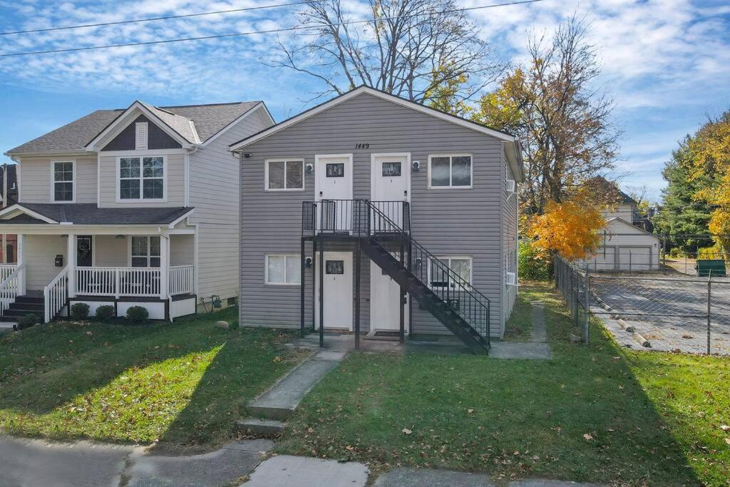 Modern Convenience! Near Franklin Park! 1 BR Apt! - Housity