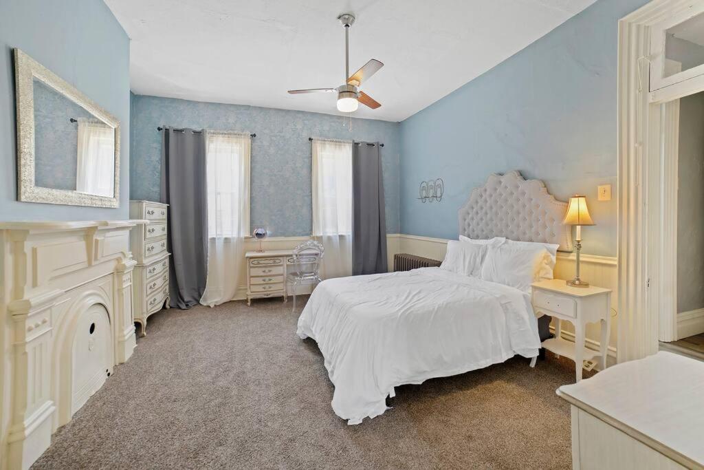 Historical 3 bedroom home in the heart of the city - Housity