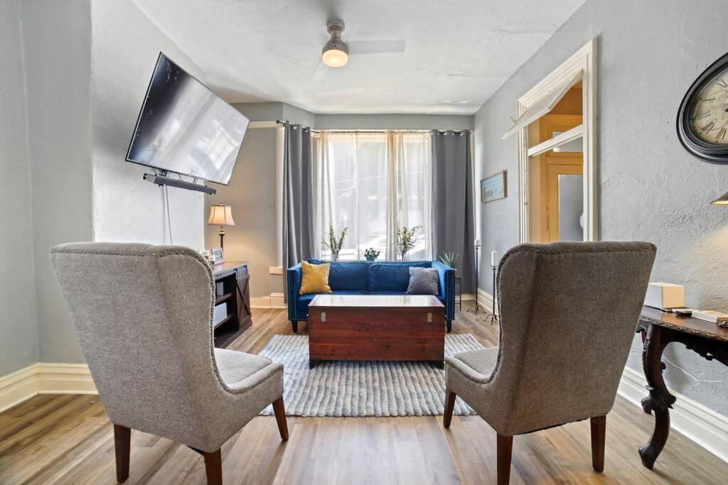 Historical 3 bedroom home in the heart of the city - Housity