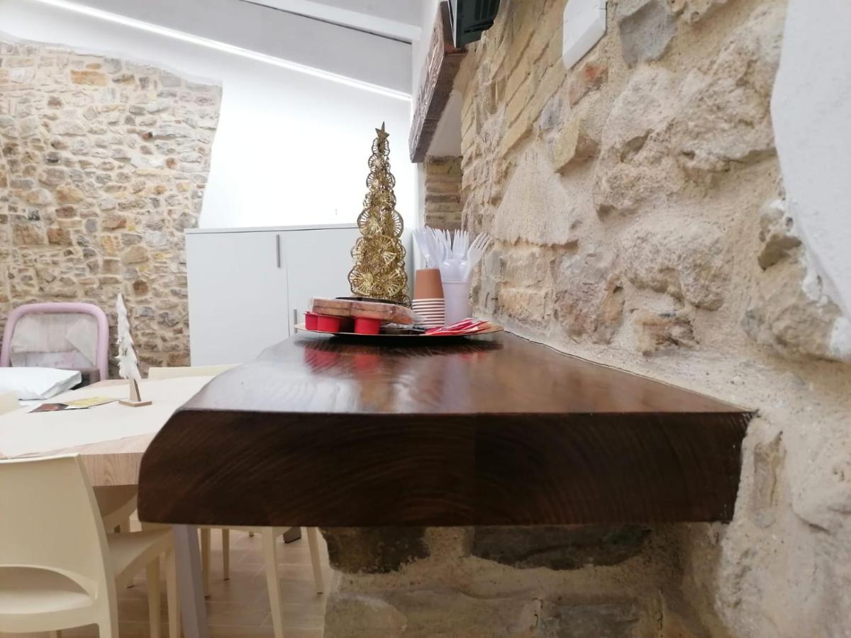 B&B Sotto le Mura - Housity