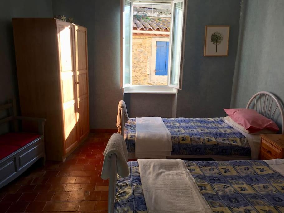 Maison Ventenac village house - Housity