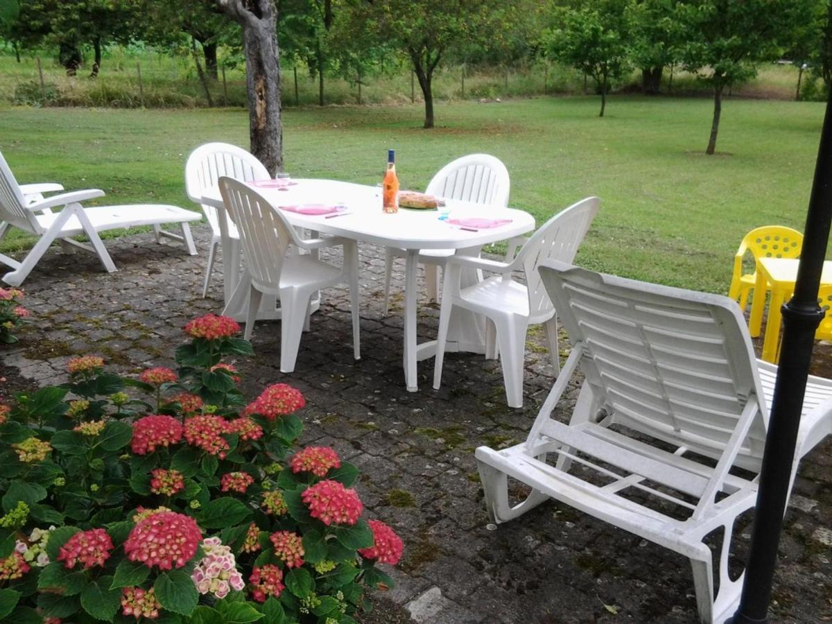 Suitetrails - Gîte Bransat, 3 pièces, 4 personnes - FR-1-489-38