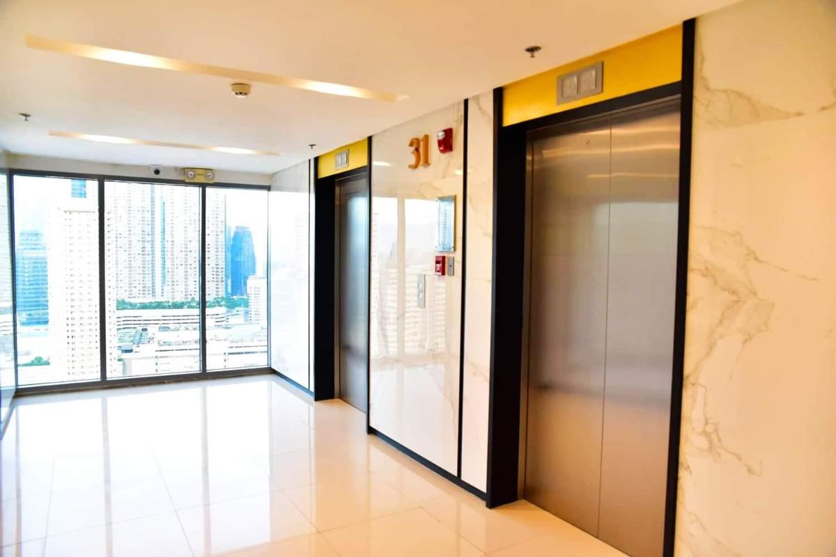 1 Bedroom with balcony - Housity