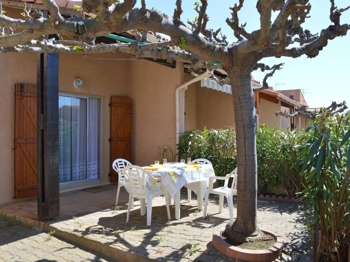 Charmant pavillon à 300m de la plage, 3 pièces, mezzanine, terrasse, 4 couchages - Saint Pierre La Mer - FR-1-229D-83 - Housity