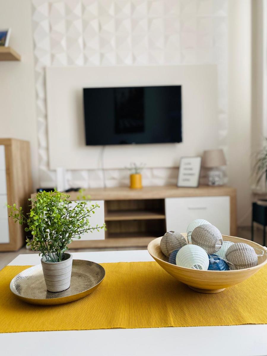 Sweet Central Apartment ,in the City center - Housity