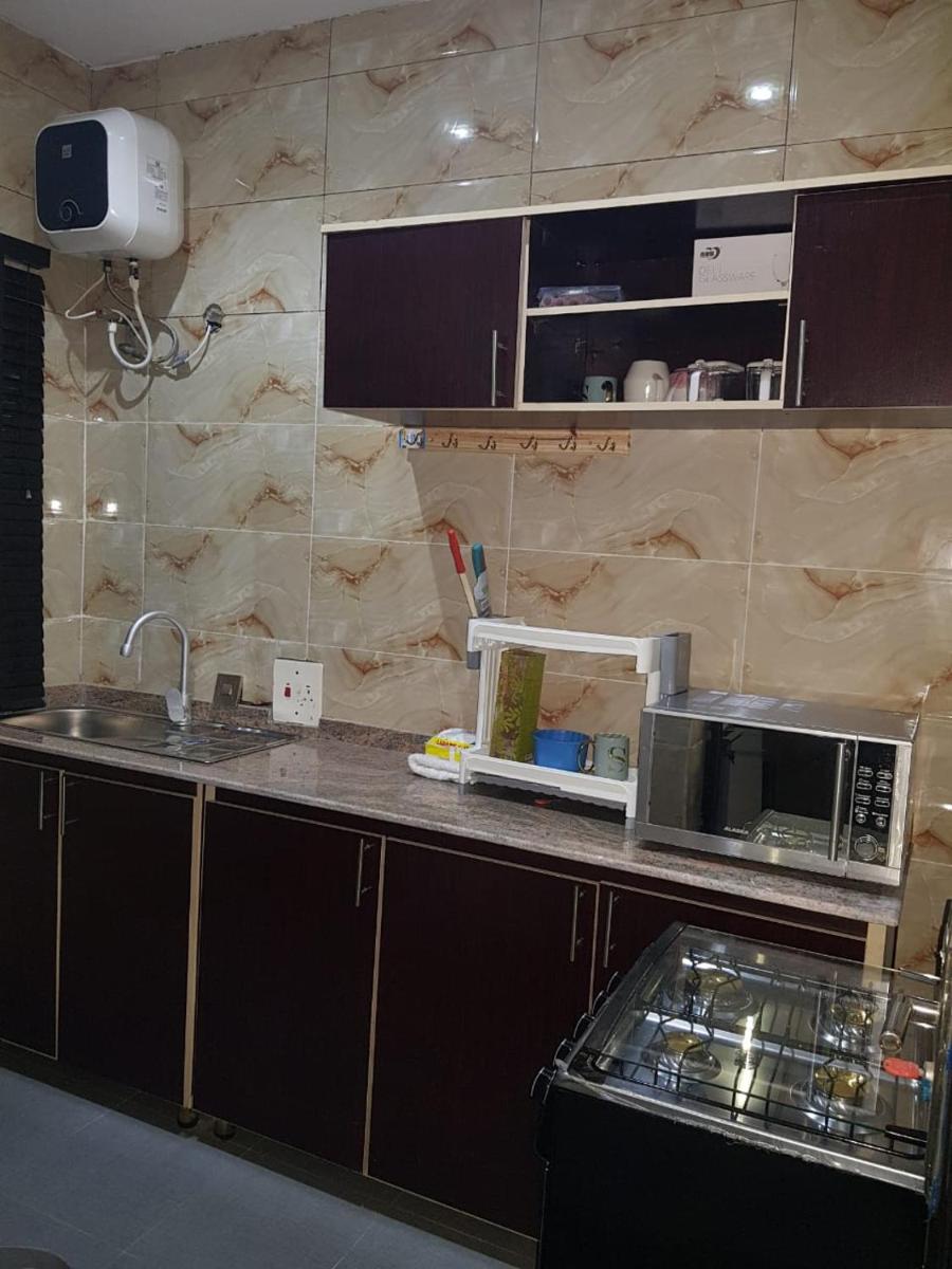 E Kenora Apartment Awka - Housity