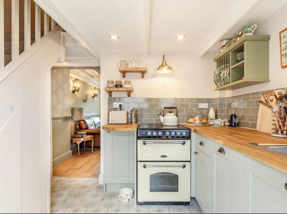 Rosemary Cottage - Housity